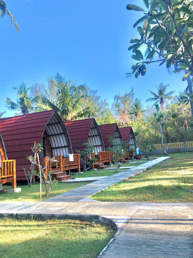 Blue Moon Meno Otel Gili Meno Dış mekan fotoğraf