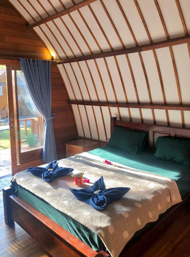 Blue Moon Meno Otel Gili Meno Dış mekan fotoğraf