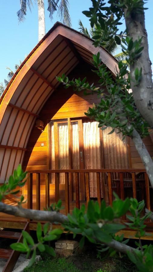 Blue Moon Meno Otel Gili Meno Dış mekan fotoğraf